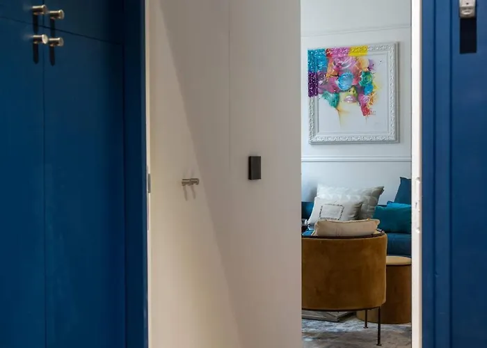 My Opera Ii Apartment